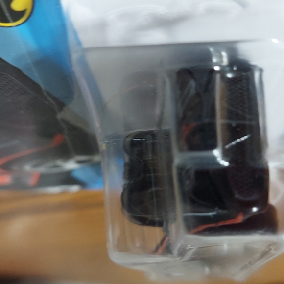 Hot Wheels Classic TV Series Batmobile - Picture 7 of 8